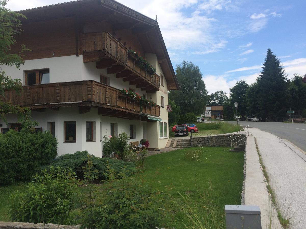 Gaestehaus Lackner Oberau Exterior foto